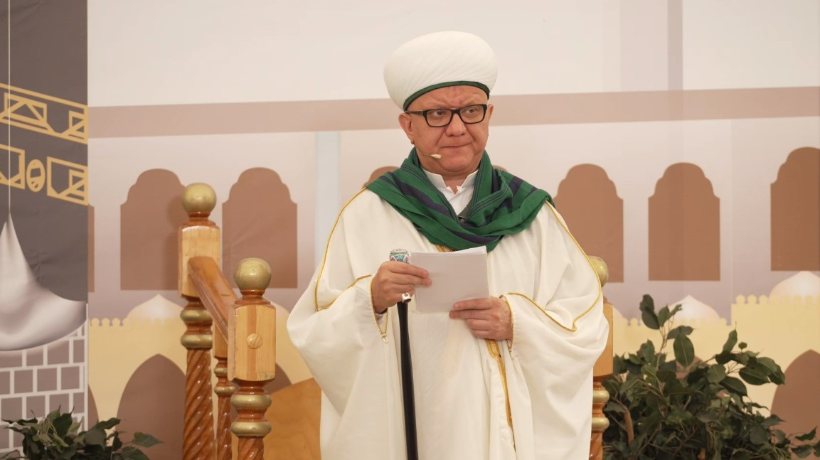 هنئة رئيس الجمعية الدينية لمسلمي روسيا، المفتي ألبير حضرة كرغانوف، بمناسبة حلول شهر رمضان المبارك