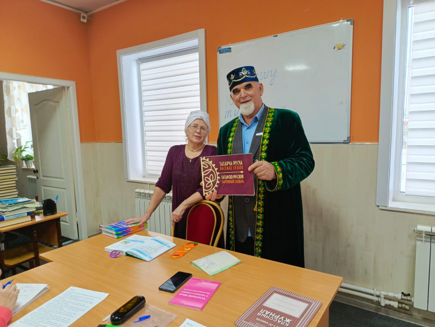 Хотите научиться говорить по-татарски - приходите в мечеть
