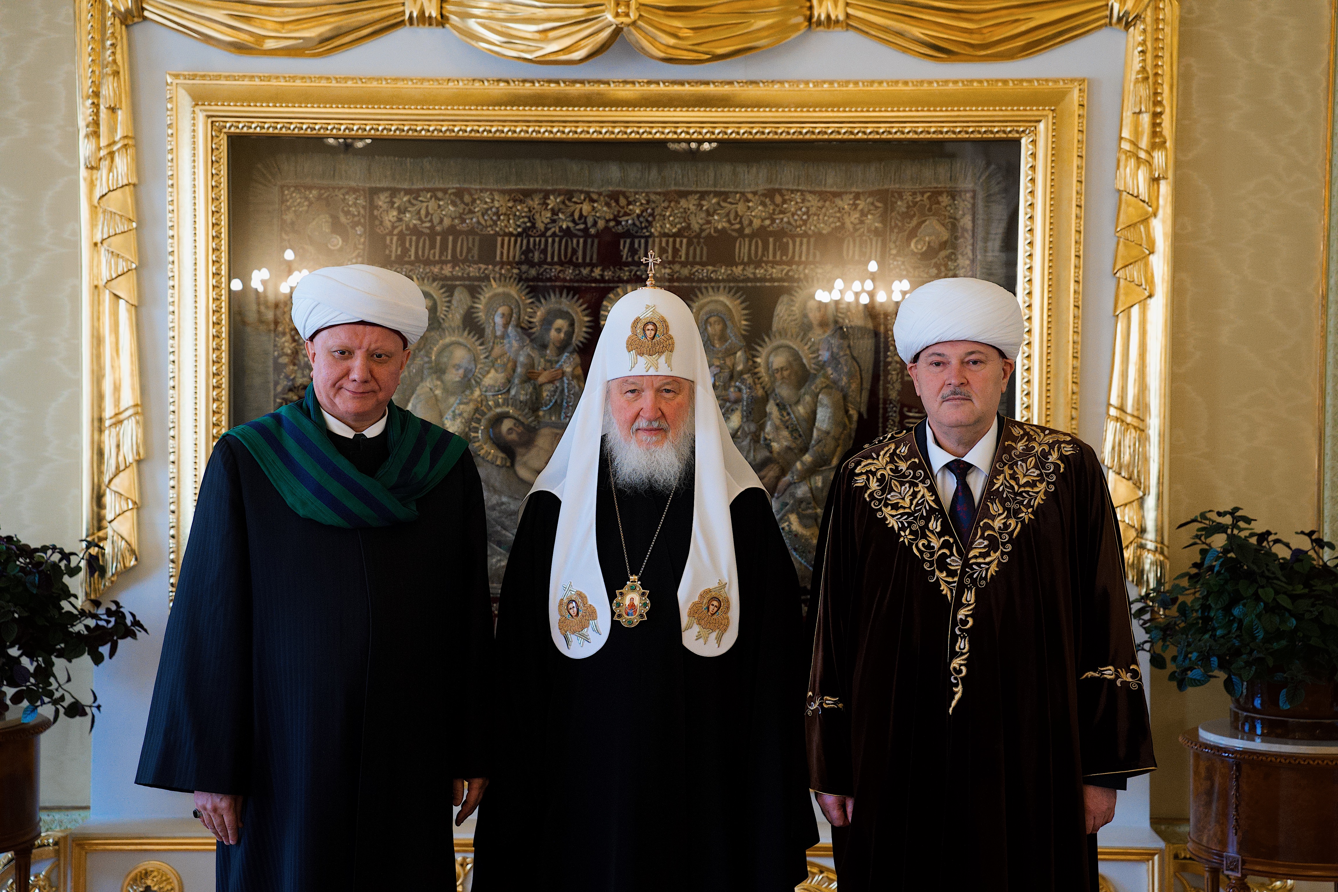 MEETING OF HOLY PATRIARCH OF MOSCOW AND ALL RUSSIA KIRILL WITH A DELEGATION OF MUSLIM LEADERS HEADED BY MUFTI OF SAMR ALBIR KHAZRAT KRGANOV