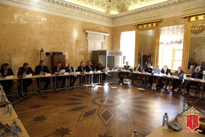 Состоялось заседание обновленного состава Общественного совета при ГУ МВД России по Санкт-Петербургу и Ленинградской области