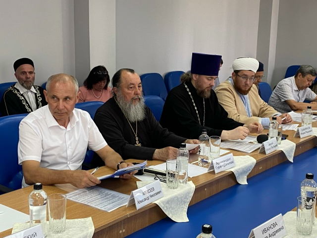 Сегодня особенно важно говорить о согласии и взаимопонимании