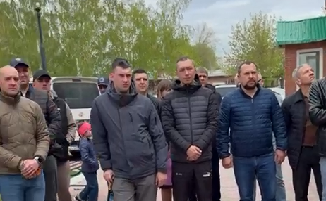 Участники СВО и члены их семей посетили мечеть в Новосибирске