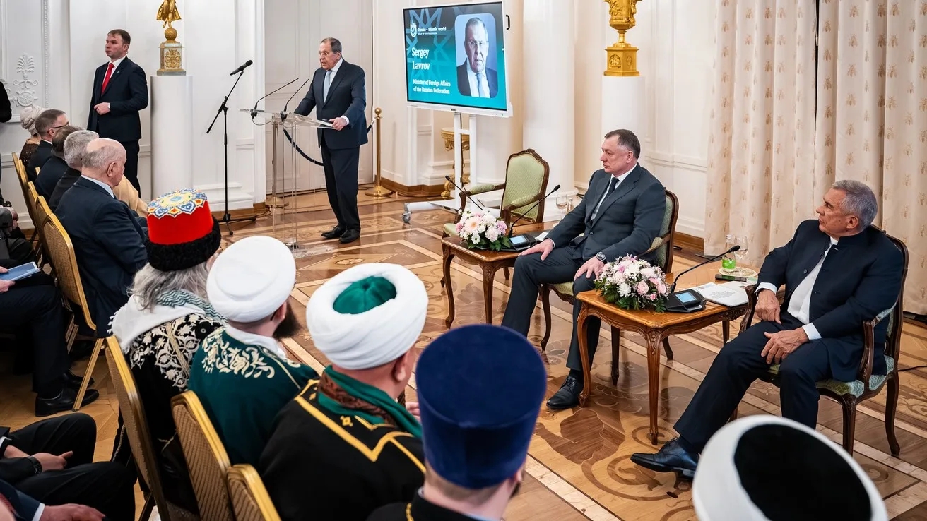  Глава ДСМР, муфтий Москвы Альбир хазрат Крганов принял участие во встрече Группы «Россия - Исламский мир»