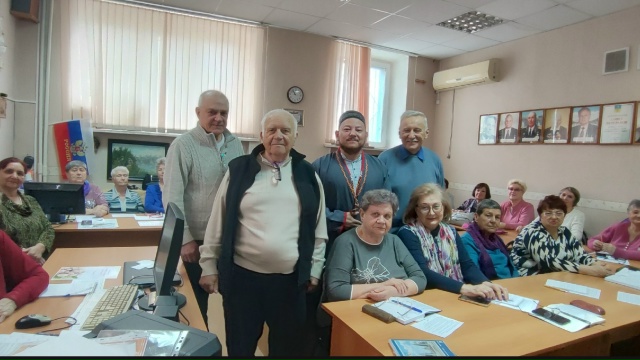 Главное- внимание и искреннее участие к судьбе ветеранов