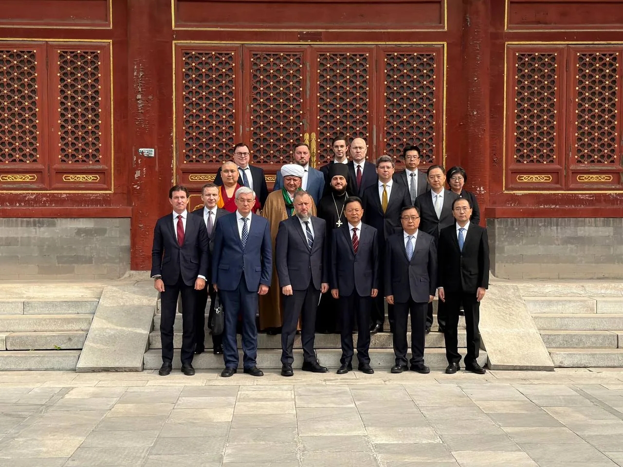 Муфтий Альбир хазрат Крганов принимает участие в заседании российско-китайской группы в Пекине