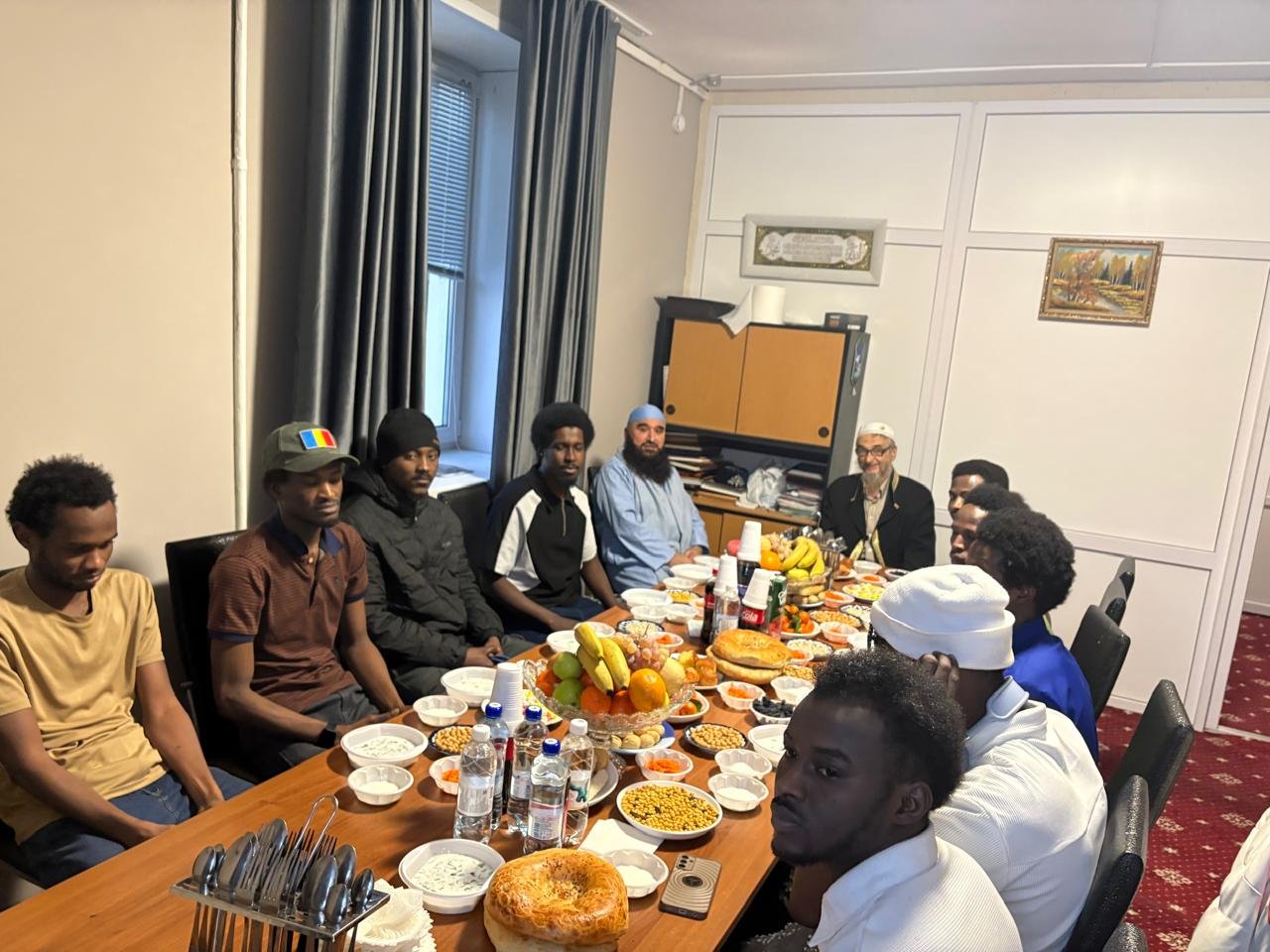 Студентов из Африки пригласили на ифтар в Центральный муфтият