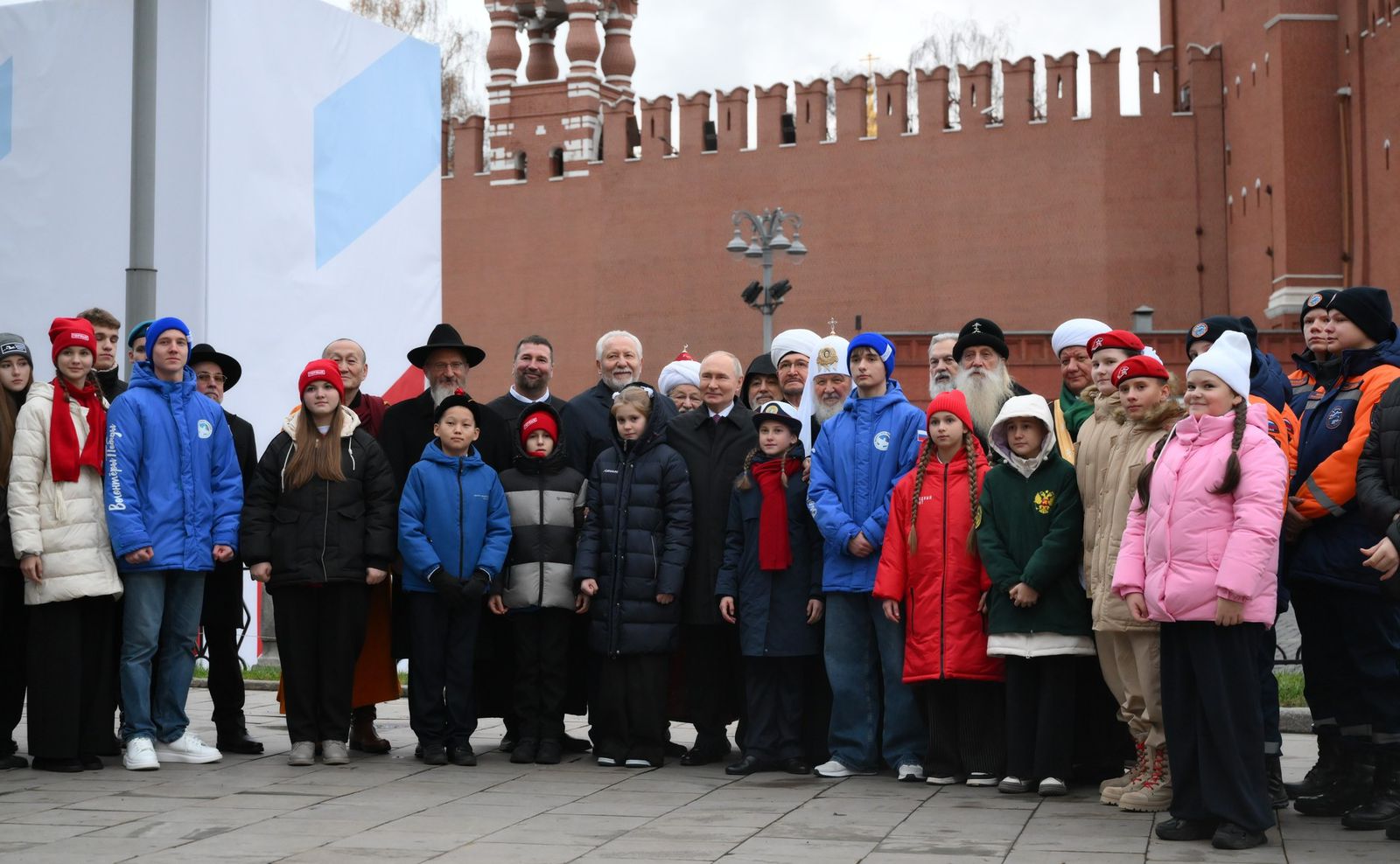 Опора на традиционные ценности и единство нации должны укреплять устойчивость России - муфтий ДСМР и Москвы Альбир хазрат Крганов заявил в Томске