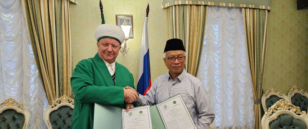 Подписан меморандум о взаимопонимании между ДСМР и Исламским университетом Маулана Малик Ибрагим Маланг (Индонезия)