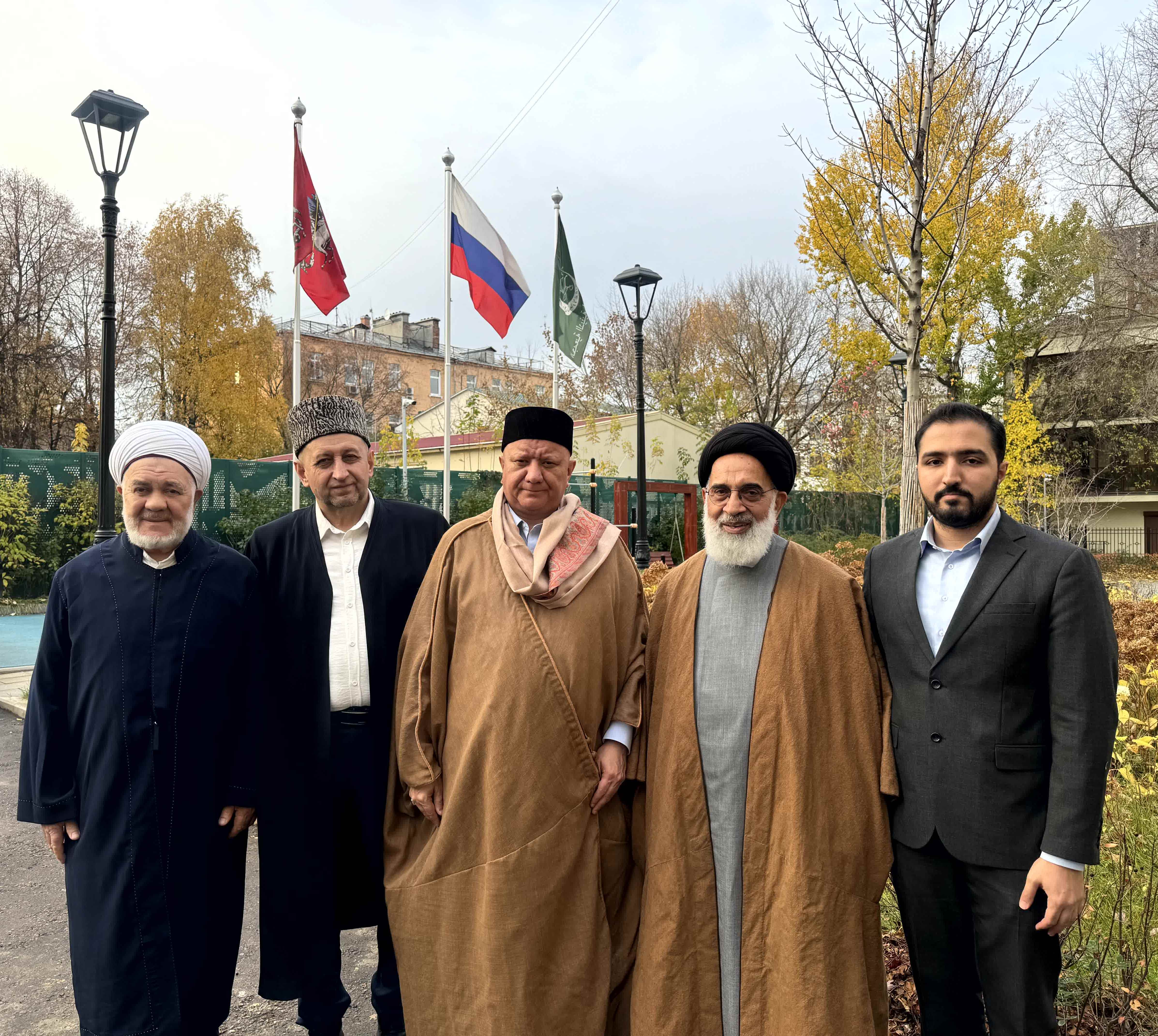 Муфтий Альбир хазрат Крганов встретился с учёным-богословом из Ливана
