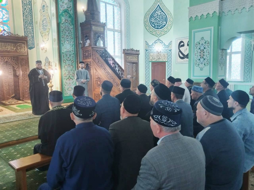 Во имя Аллаха, Милостивого, Милосердного