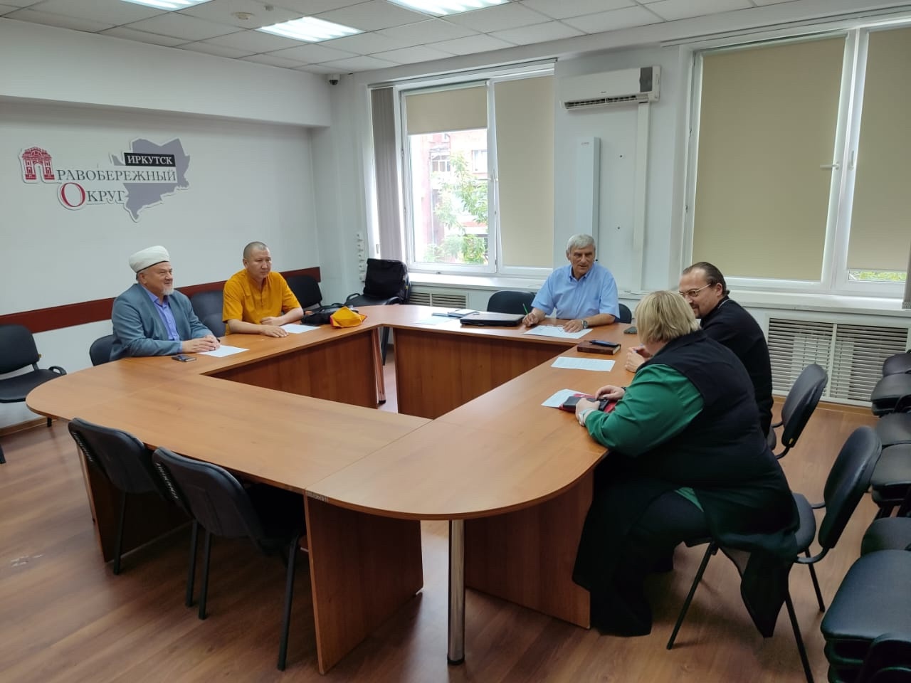 В Иркутске обсудили вопросы патриотического воспитания молодежи