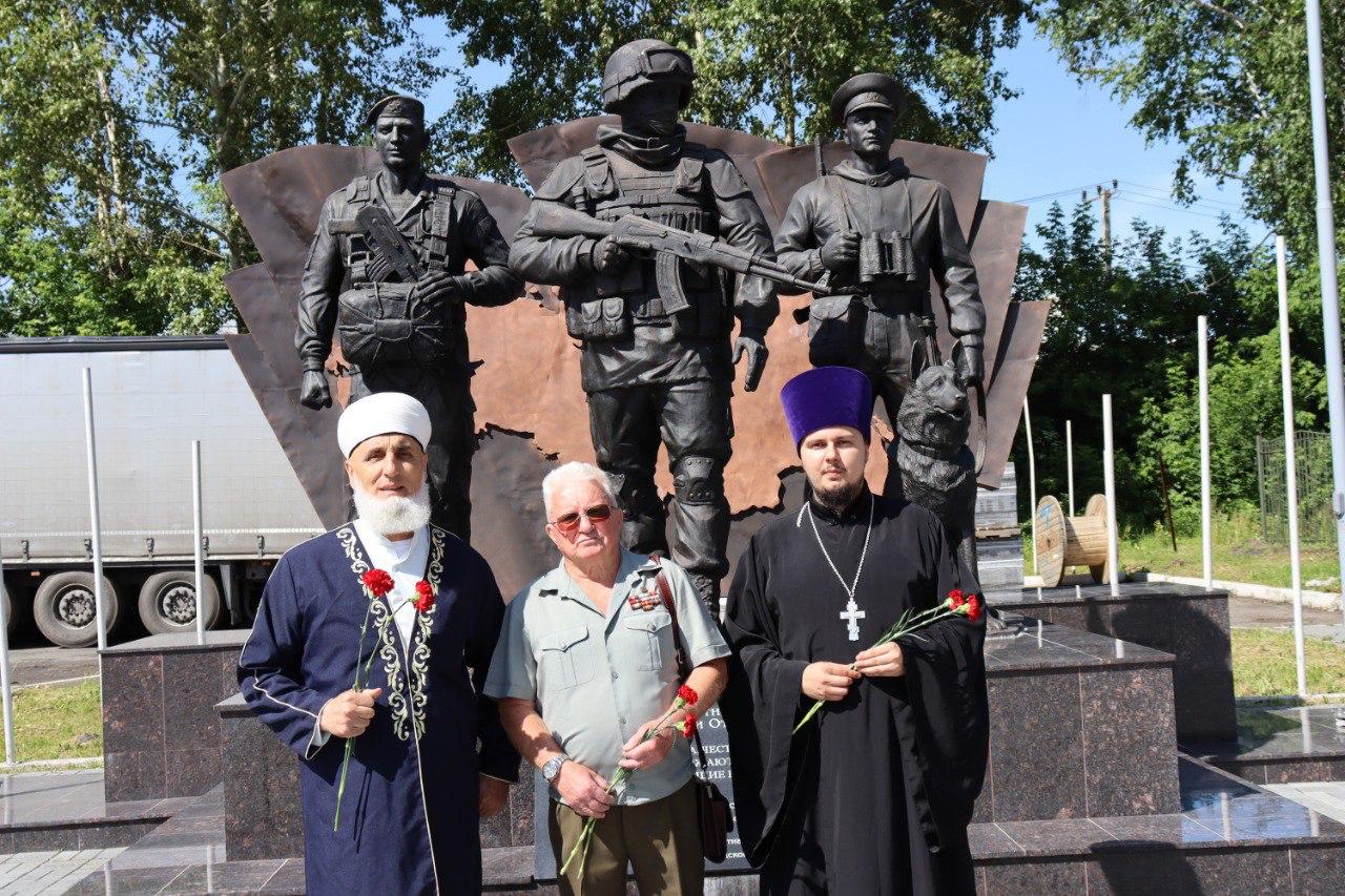 Память о подвигах защитников Родины важно сохранить и передать молодому поколению