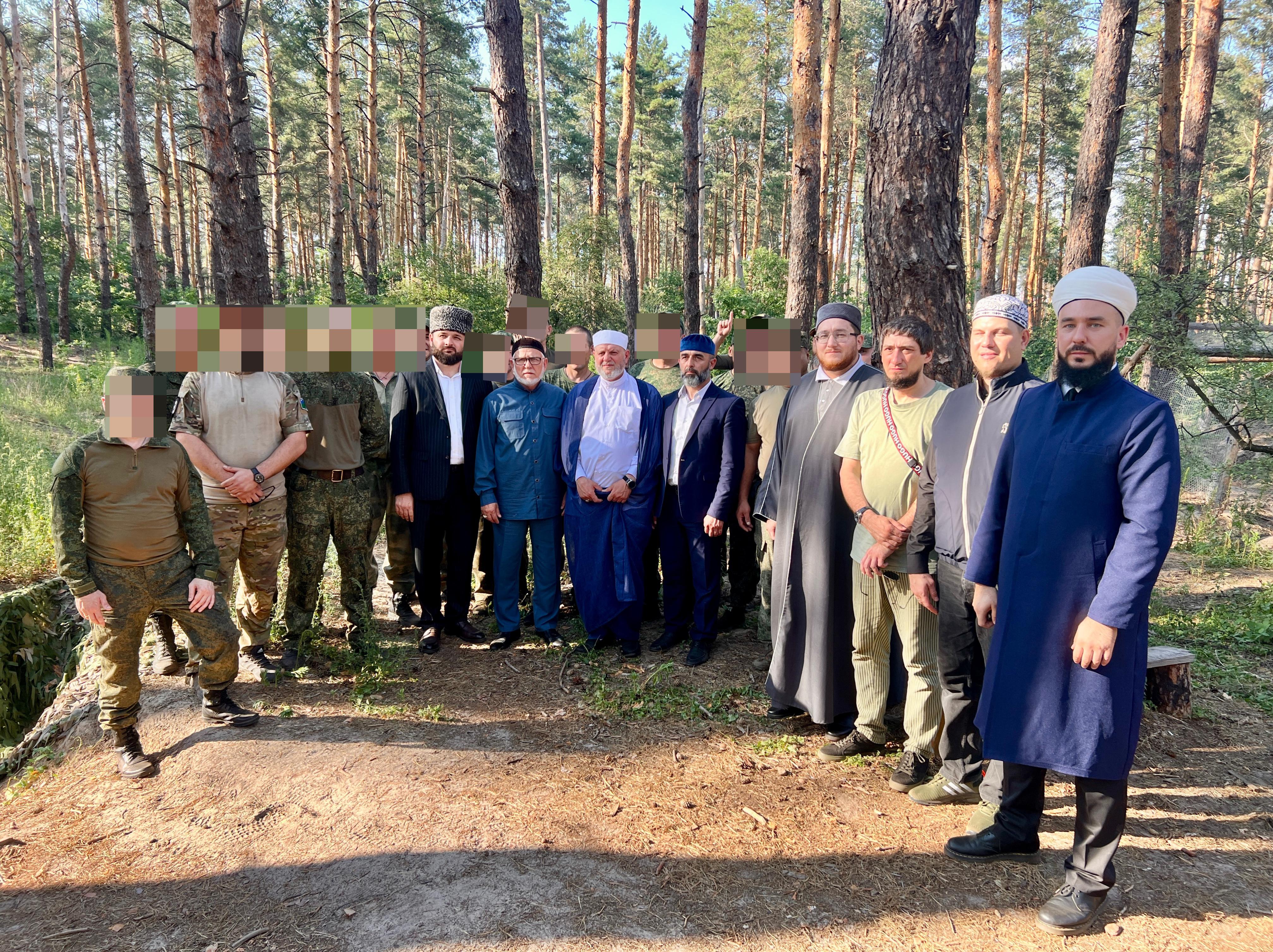 Муфтии и имамы ДСМР встретились с военнослужащими в зоне СВО