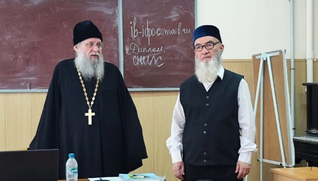 Представители ислама и Русской православной церкви рассказали об особенностях общения с осужденными