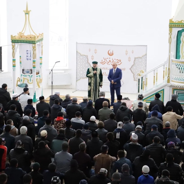 В духовно-культурном центре им. Пророка Мухаммада Волгоградской области прошёл праздничный намаз