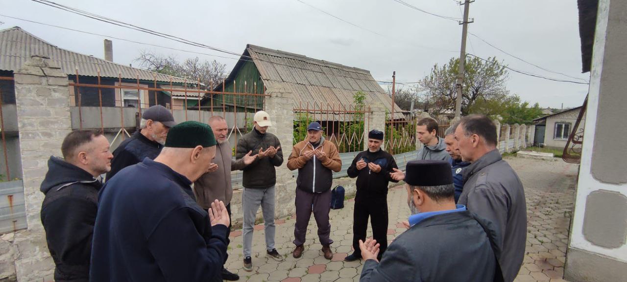 Мусульмане ЛНР и ДНР встретились накануне Дня Победы