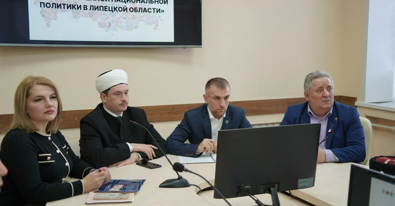 “Исламский центр города Липецка” поднял вопрос традиционных ценностей как фундамента общественного согласия