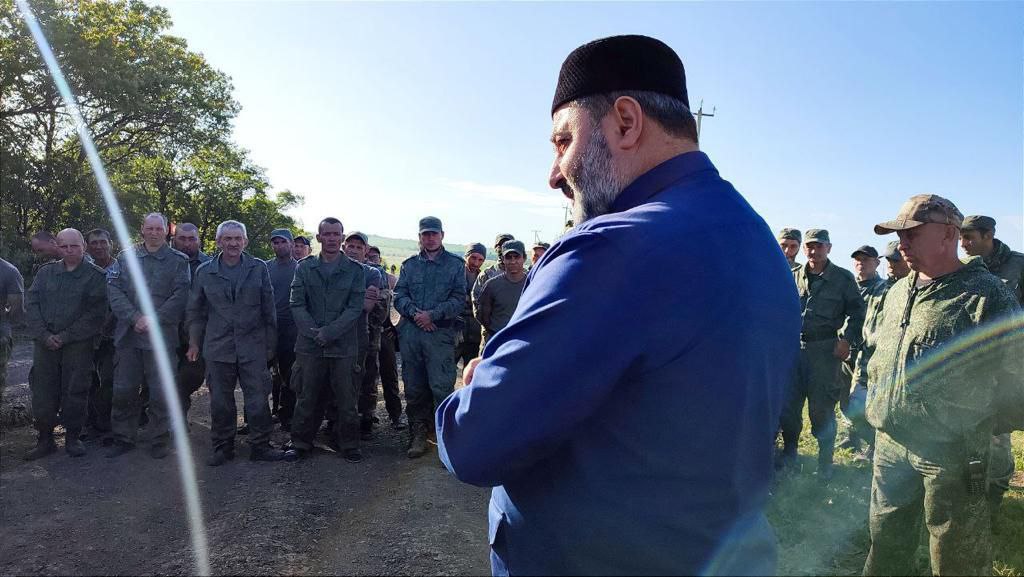 Муфтий ЛНР  встретился с военнослужащими-мусульманами  в ДНР