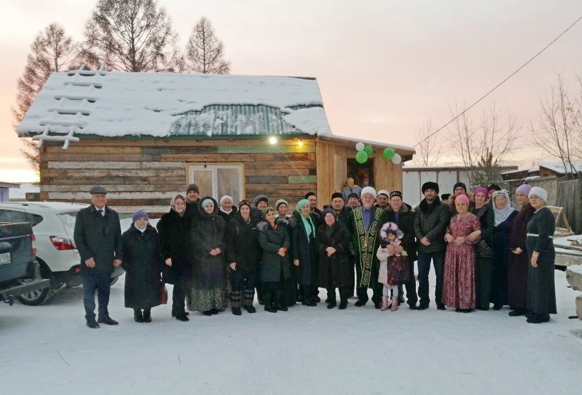 Временная мечеть сплотила мусульман в Иркутской области
