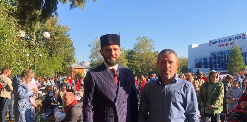 В день города Фря́зино мусульманская община провела благотворительную акцию