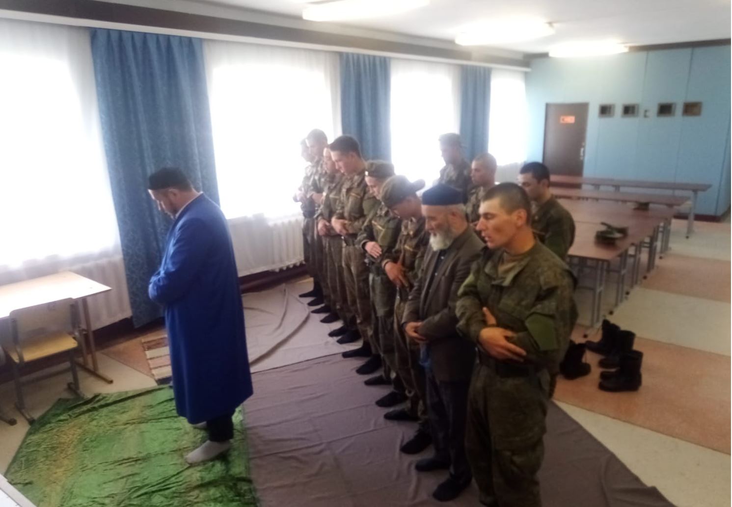 В преддверии Курбан-байрама уральские имамы встретились с военными