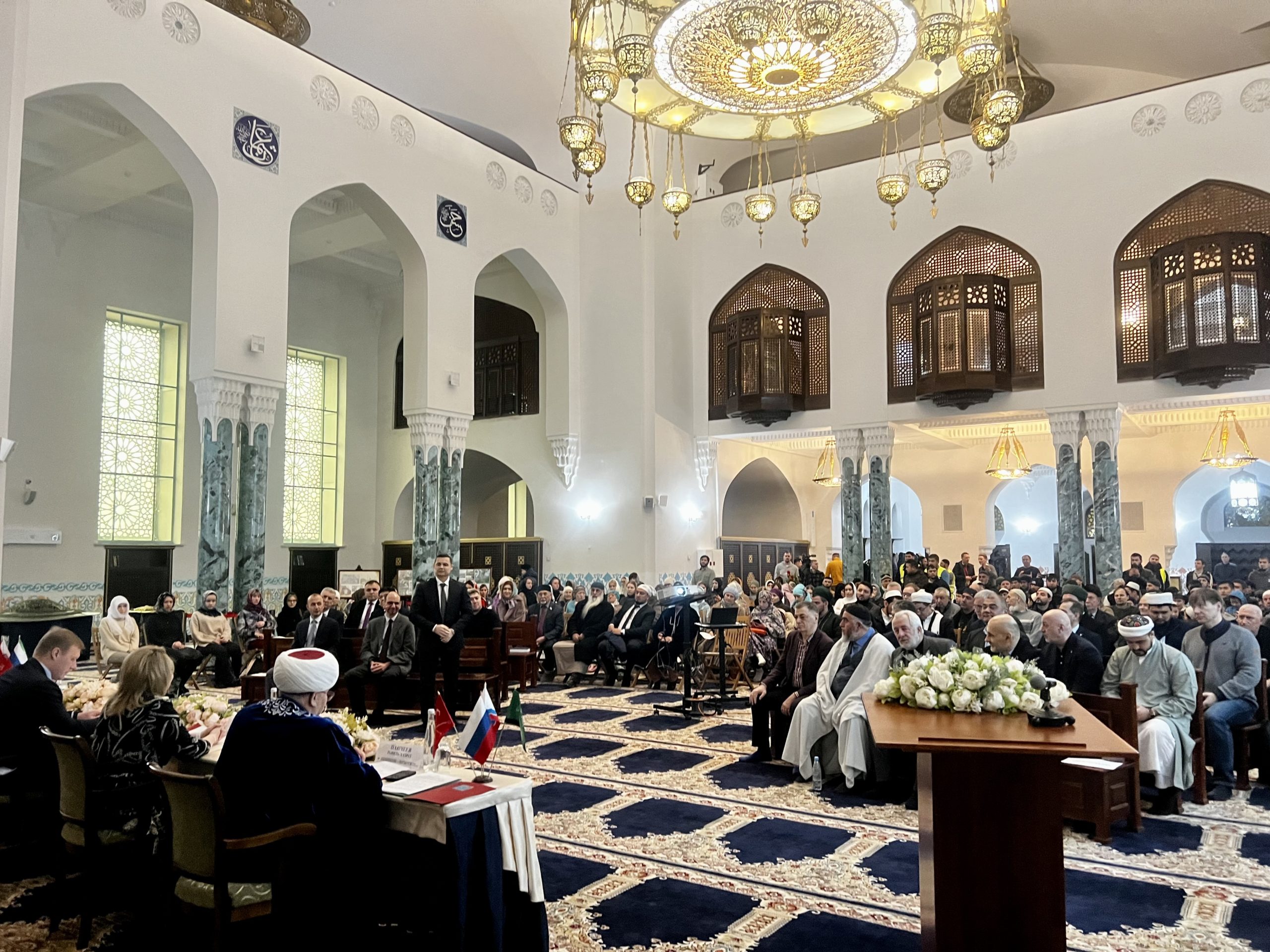 В Санкт-Петербурге прошла конференция к 110-летию первого богослужения в Соборной мечети