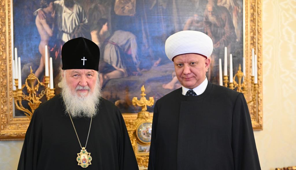 The Head of The Spiritual Assembly of Muslims of Russia Albir Hazrat Krganov congratulated Patriarch of Moscow and all Rus’ on The Namesake Day