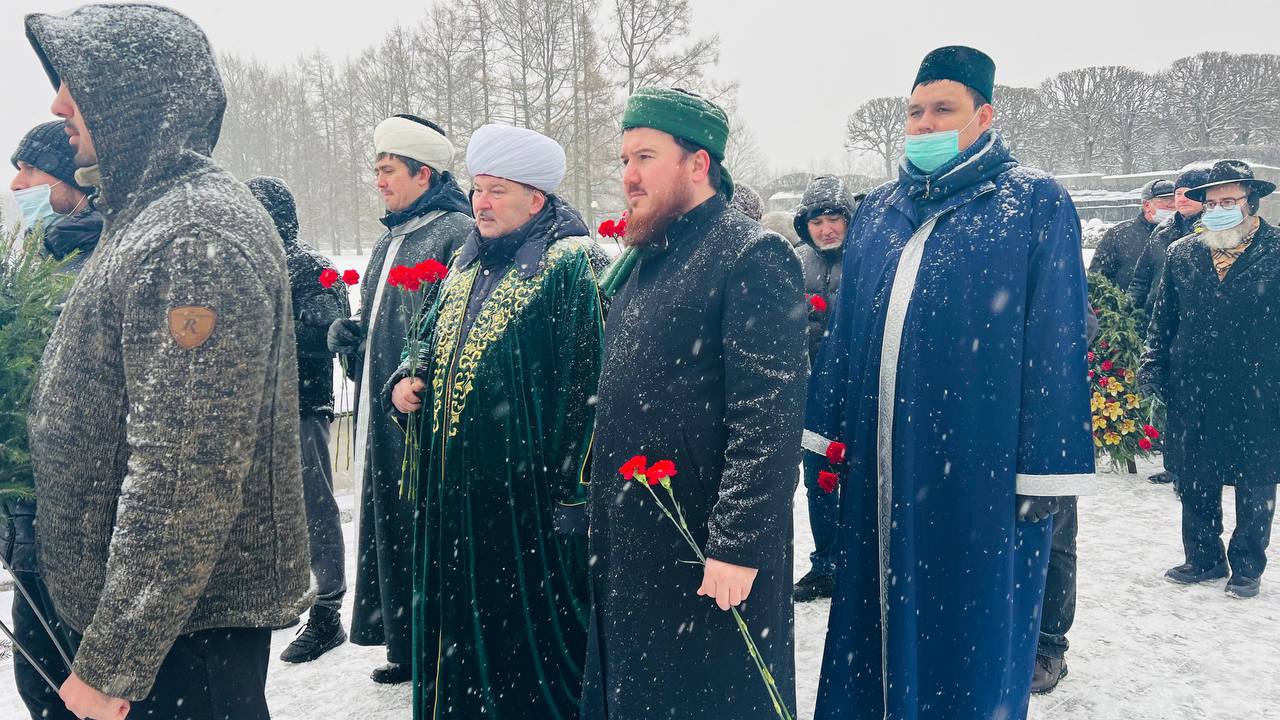 Мусульмане Санкт-Петербурга и Ленинградской области почтили память погибших жителей блокадного Ленинграда