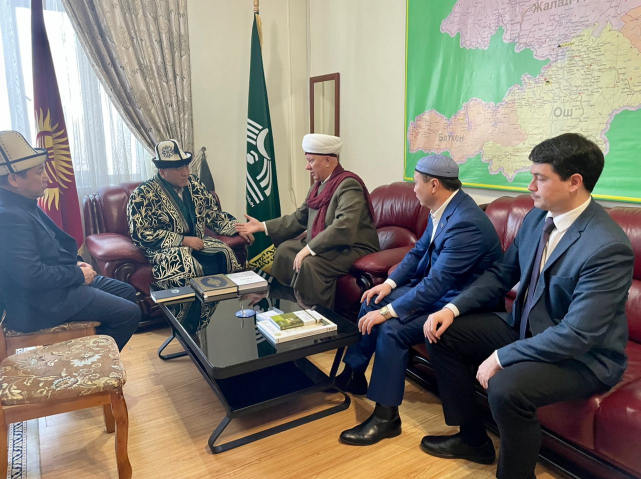Albir Hazrat Krganov meets with Mufti of Kyrgyzstan