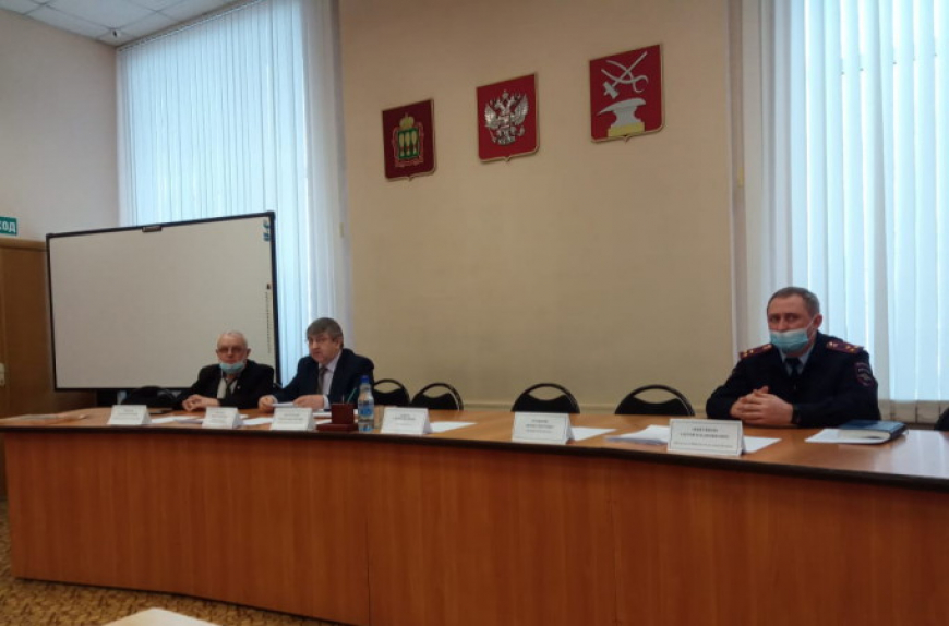 Заместитель муфтия РДУМ Пензенской области принял участие в заседании антинаркотической комиссии