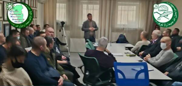 Для сотрудников крупного рыночного комплекса провели занятие по Исламу