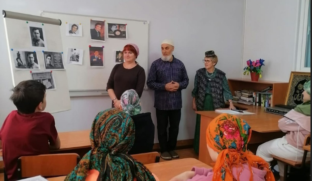 Школьники города Осинники посетили мечеть 