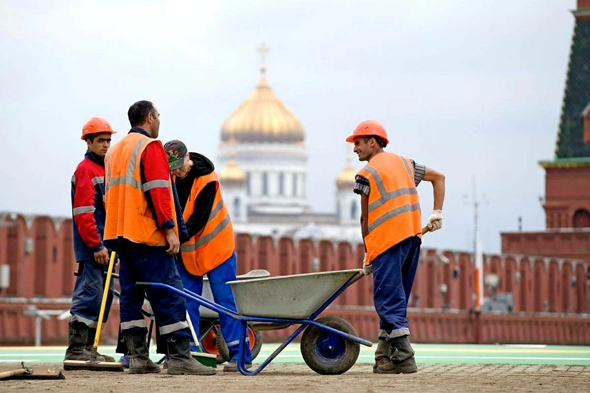 работать в москве