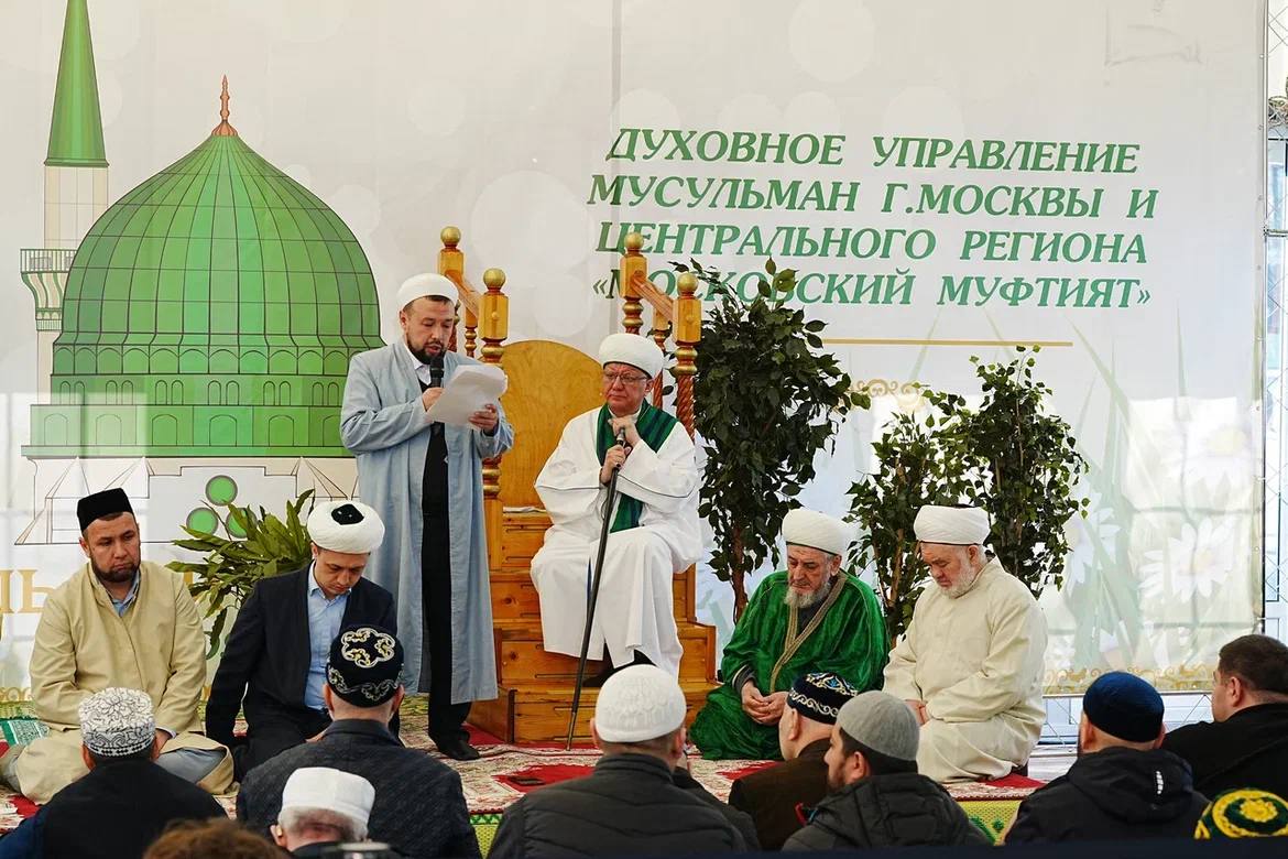 Собрание мусульман. Духовное собрание мусульман России герб. Oraza 2024 Turkmenistan. Муфтий. Священный праздник ураза