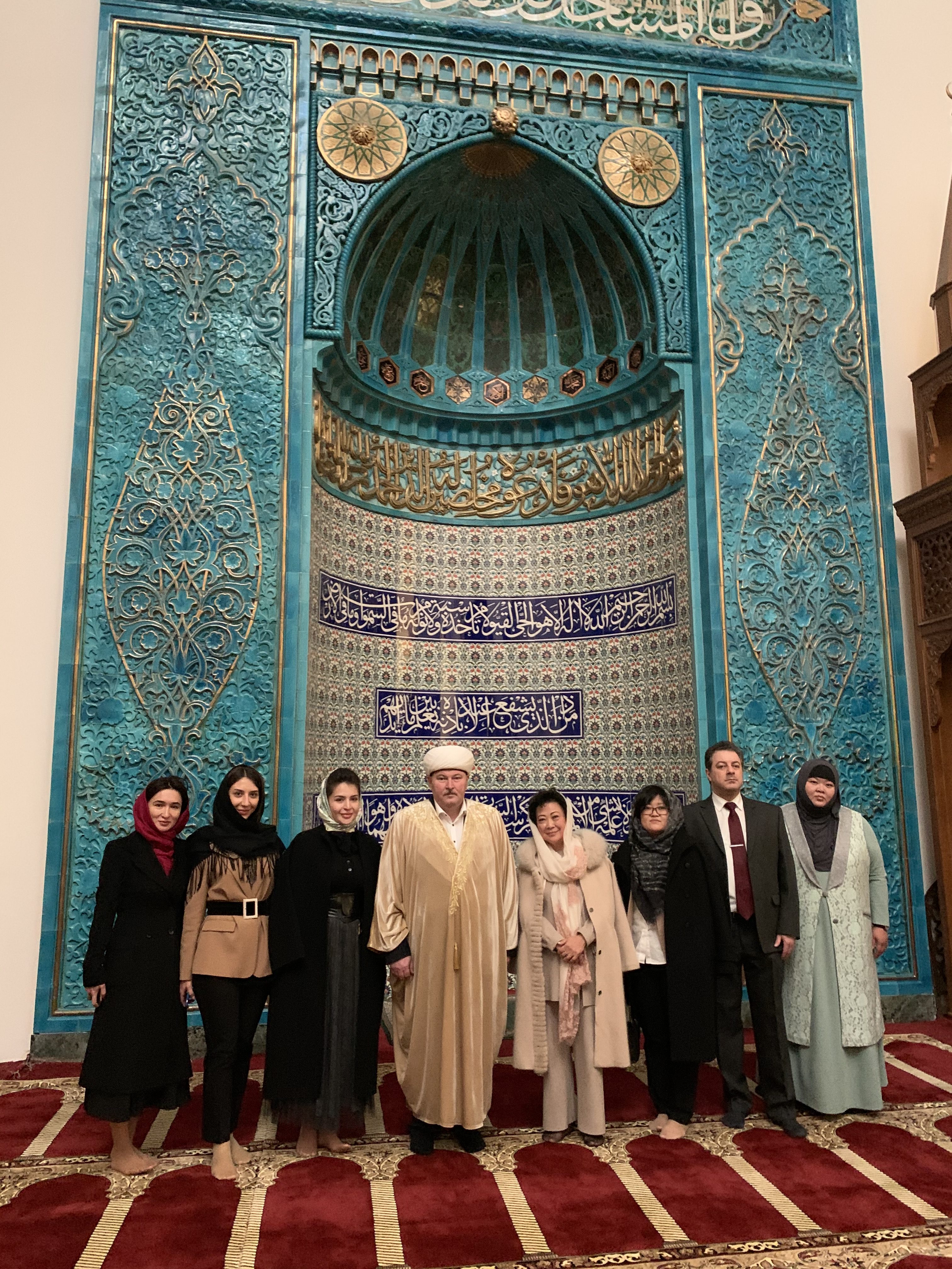 Духовное управление мусульман петербурга. Муфтий Соборной мечети СПБ. Имам СПБ мечети.